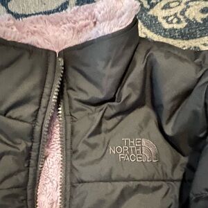 girls northface jacket size 7-8 reversible